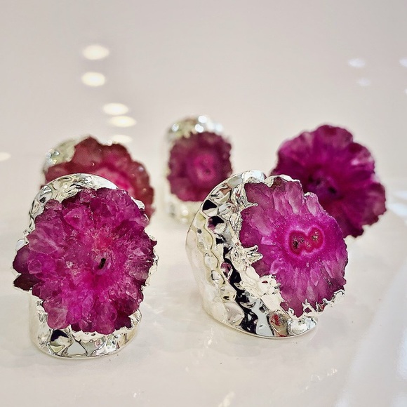 COLORFUL GEODE STATEMENT RING - Picture 6 of 10